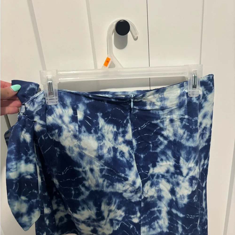 ZARA Women’s Tie-Dye Wrap Swim Skirt - Navy & White